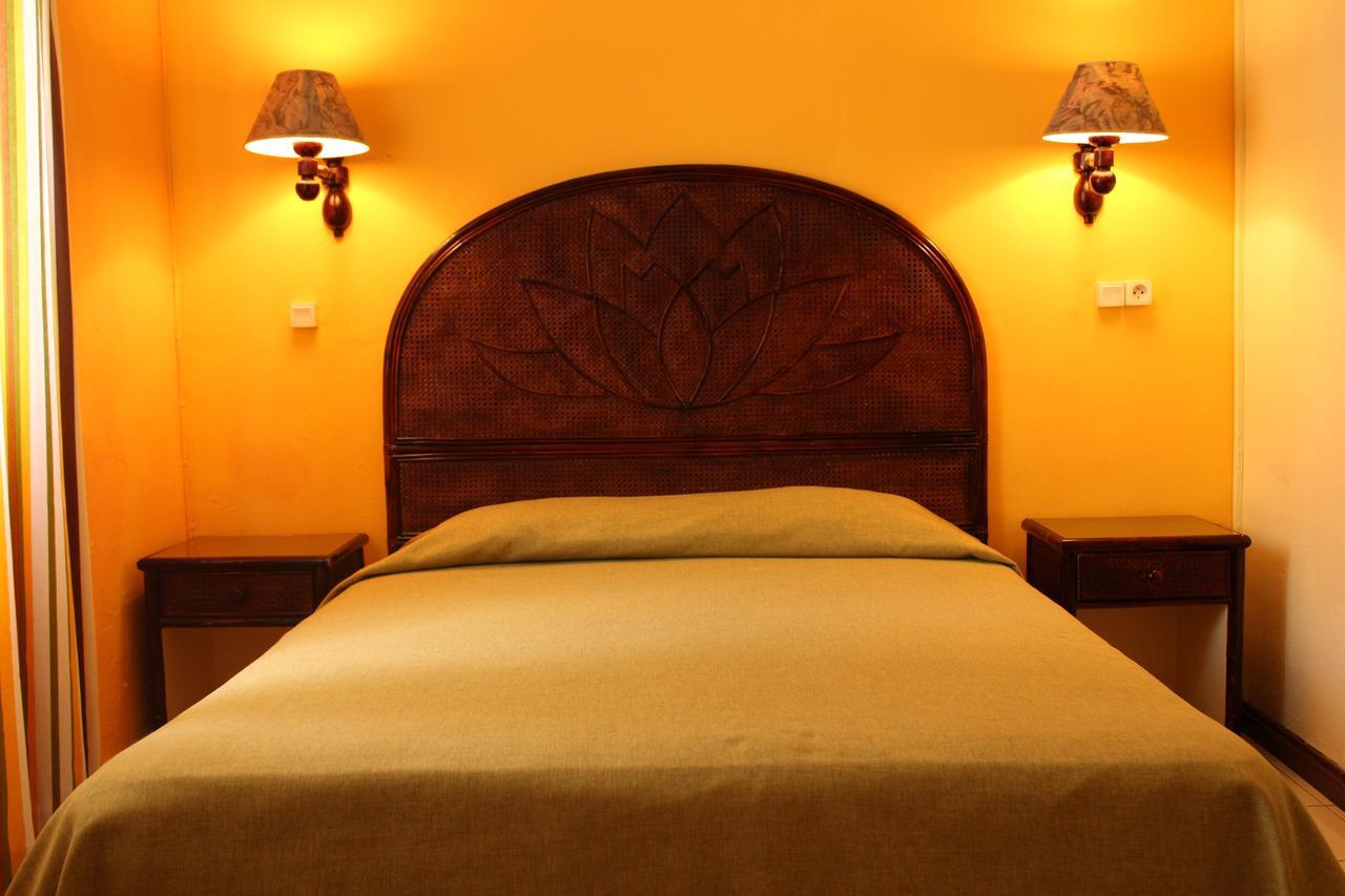 Hotel Ventura Гранд Байе Екстериор снимка